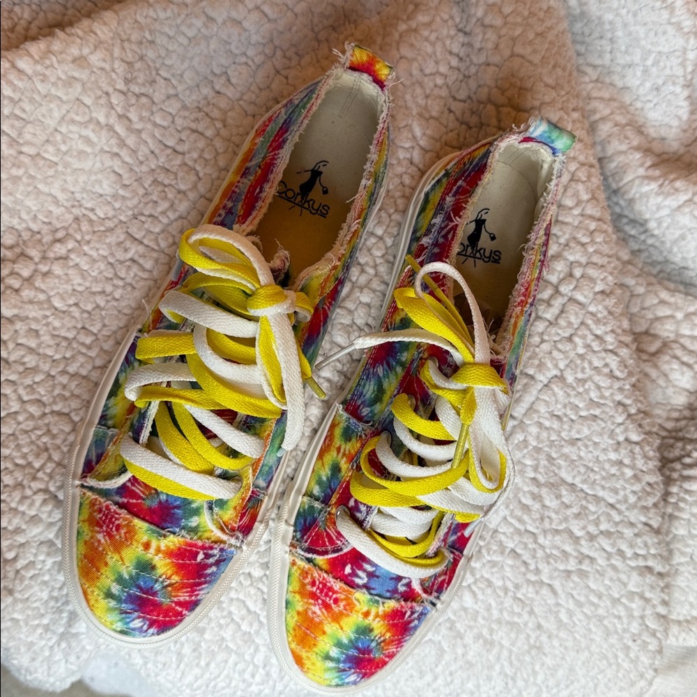 Corkys Vibrant Tie-Dye Womens Sneakers